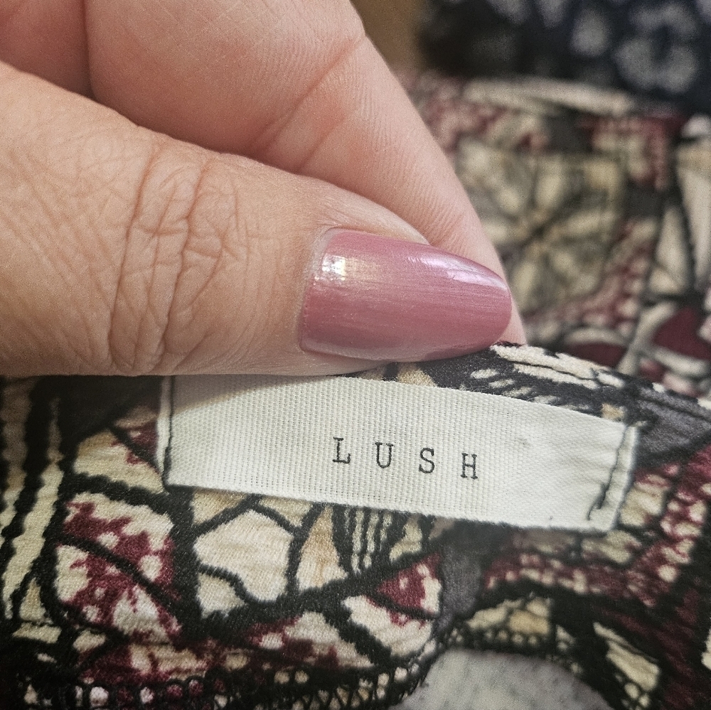 Lush Patterned Mini Skirt - Picture 8 of 8